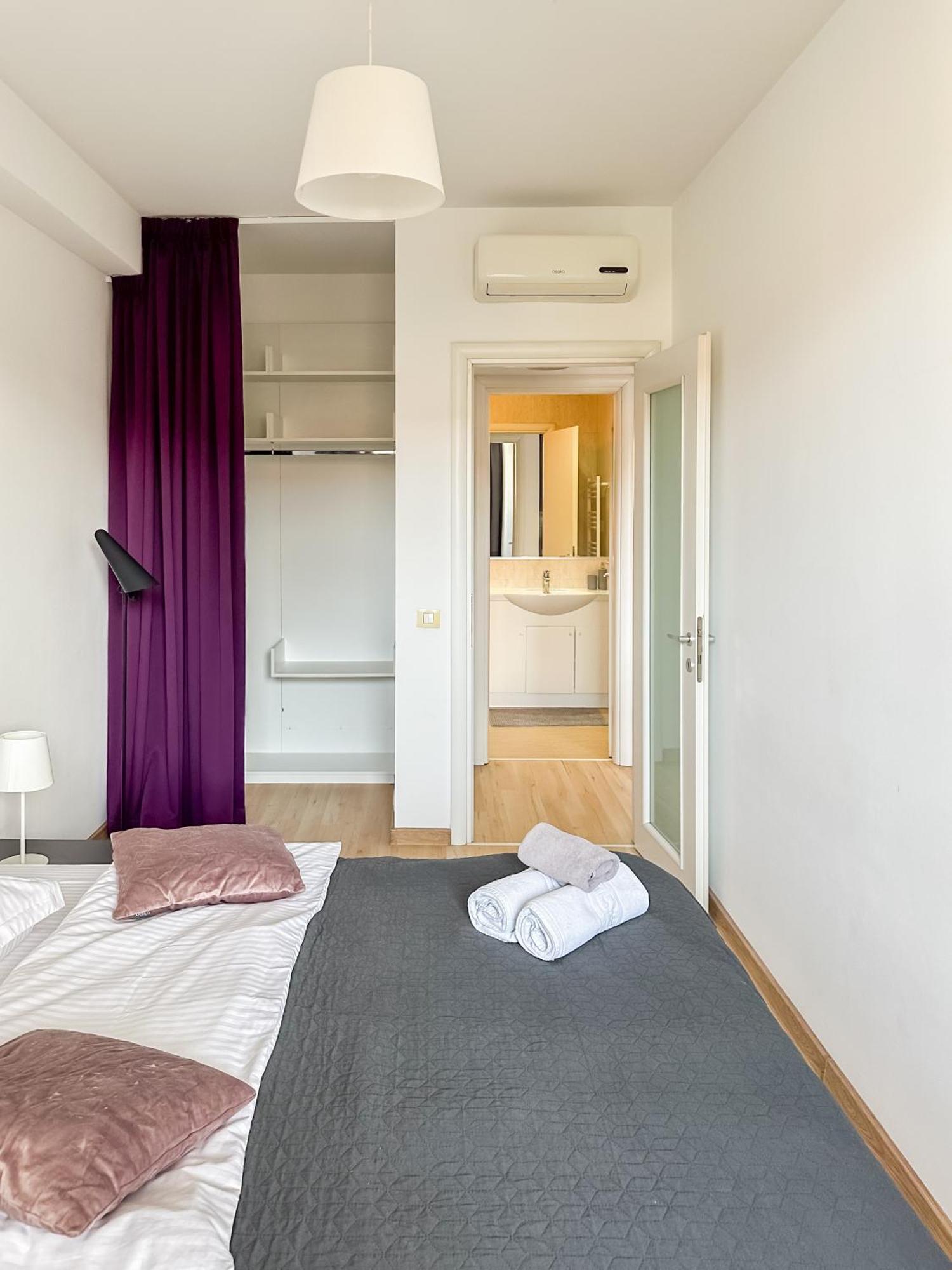 Garden Apartment - Herastrau Park 3Min Walk Bucarest Esterno foto